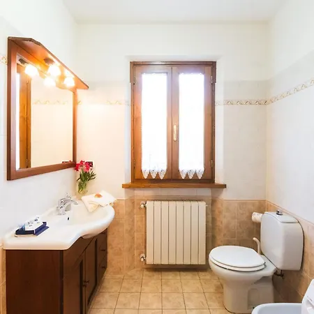 Lovely Cosy Villa, Jacuzzi, Nature Villa *