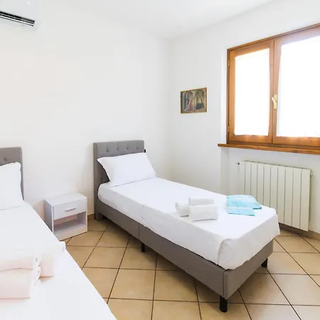 Lovely Cosy Villa, Jacuzzi, Nature Camaiore