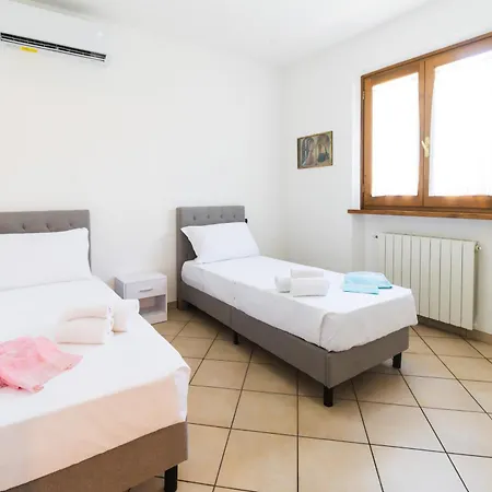 Lovely Cosy Villa, Jacuzzi, Nature Villa