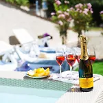 Lovely Cosy Villa, Jacuzzi, Nature Вилла