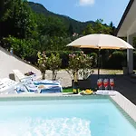 Lovely Cosy Villa, Jacuzzi, Nature Вилла