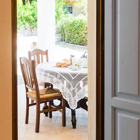 Vila Lovely Cosy Villa, Jacuzzi, Nature