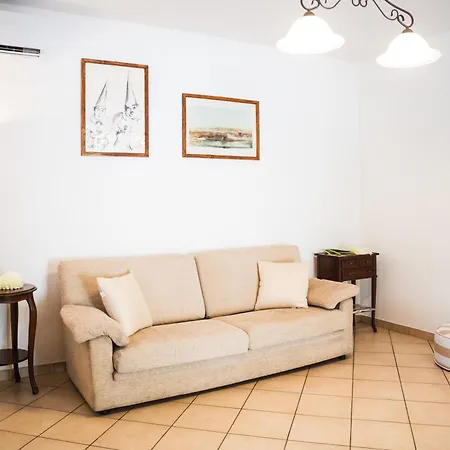 Vila Lovely Cosy Villa, Jacuzzi, Nature *