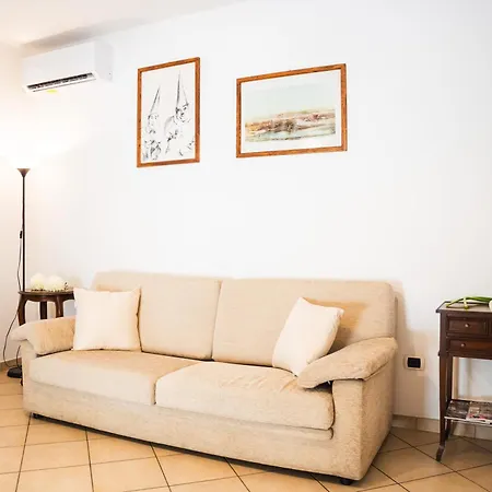 Lovely Cosy Villa, Jacuzzi, Nature * Camaiore