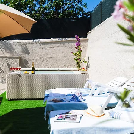 Lovely Cosy Villa, Jacuzzi, Nature Villa Camaiore