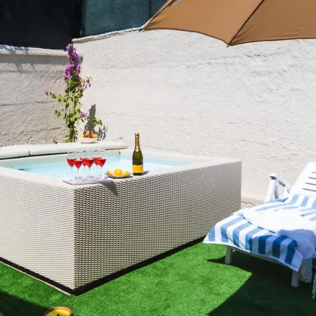 Lovely Cosy Villa, Jacuzzi, Nature Camaiore
