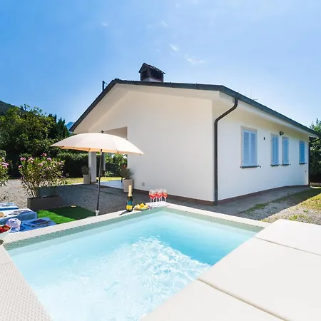 Lovely Cosy Villa, Jacuzzi, Nature Camaiore